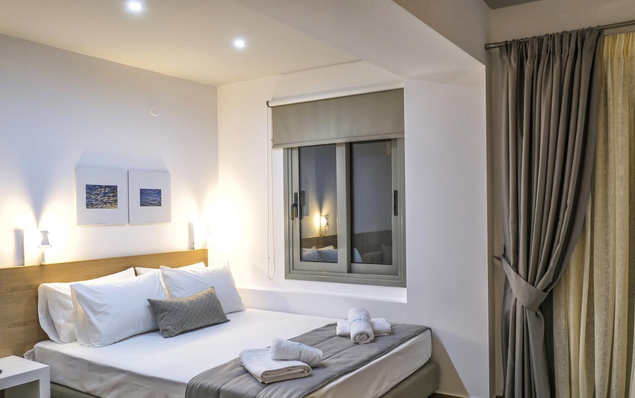 Hotel Vozina メタモルフォシ エクステリア 写真