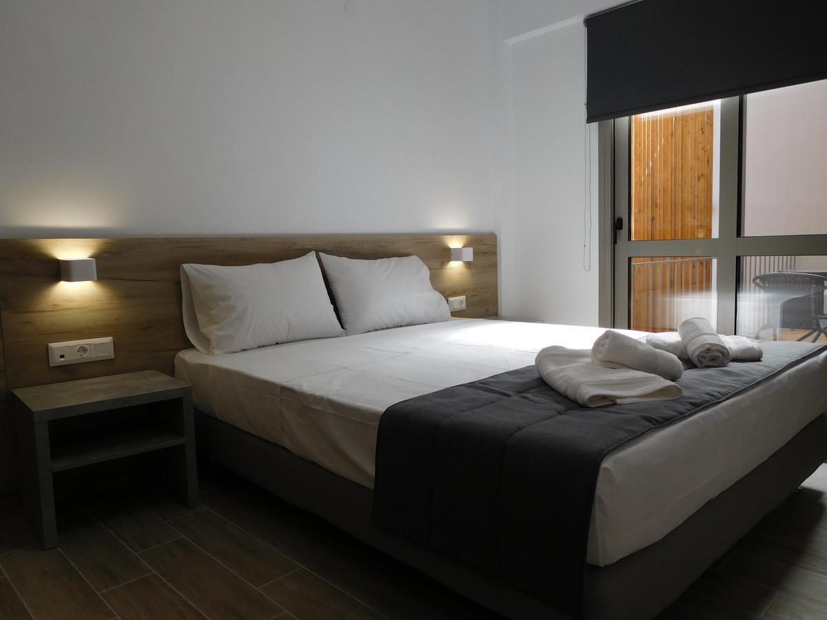 Hotel Vozina メタモルフォシ エクステリア 写真